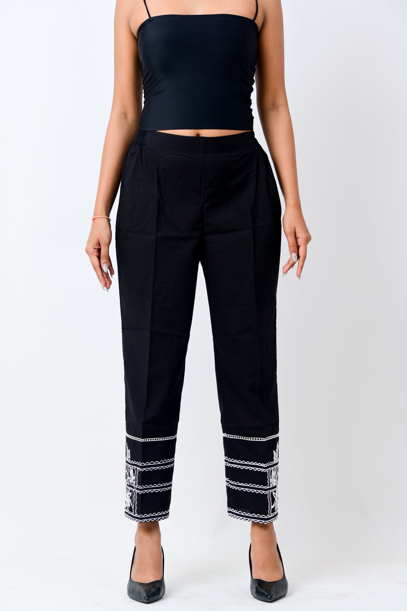 Checkered Embroidered pants-shopsneh
